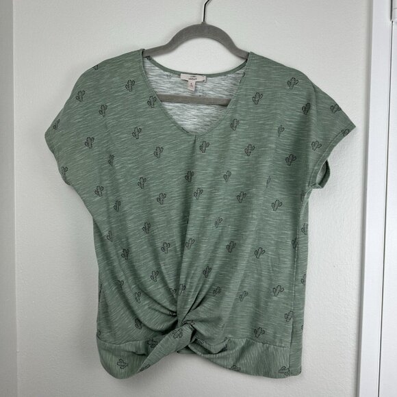 Como Vintage Tops - Como Vintage V-Neck Womens L Large Green Tie Bottom Cactus Short Sleeve Soft